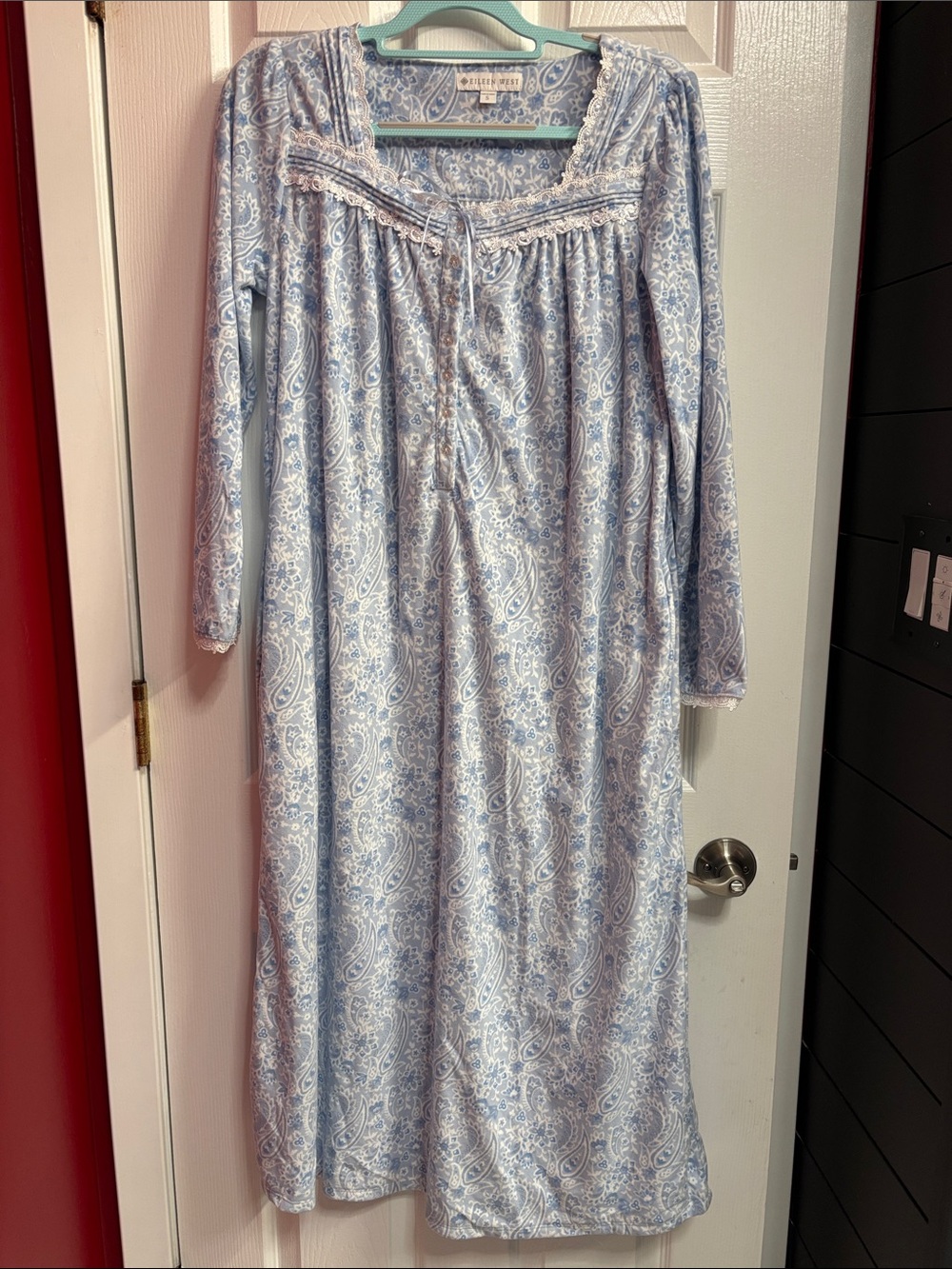 Eileen West Light Blue Paisley Long Sleeve Nightgown